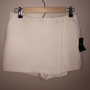 Forever 21 white skort